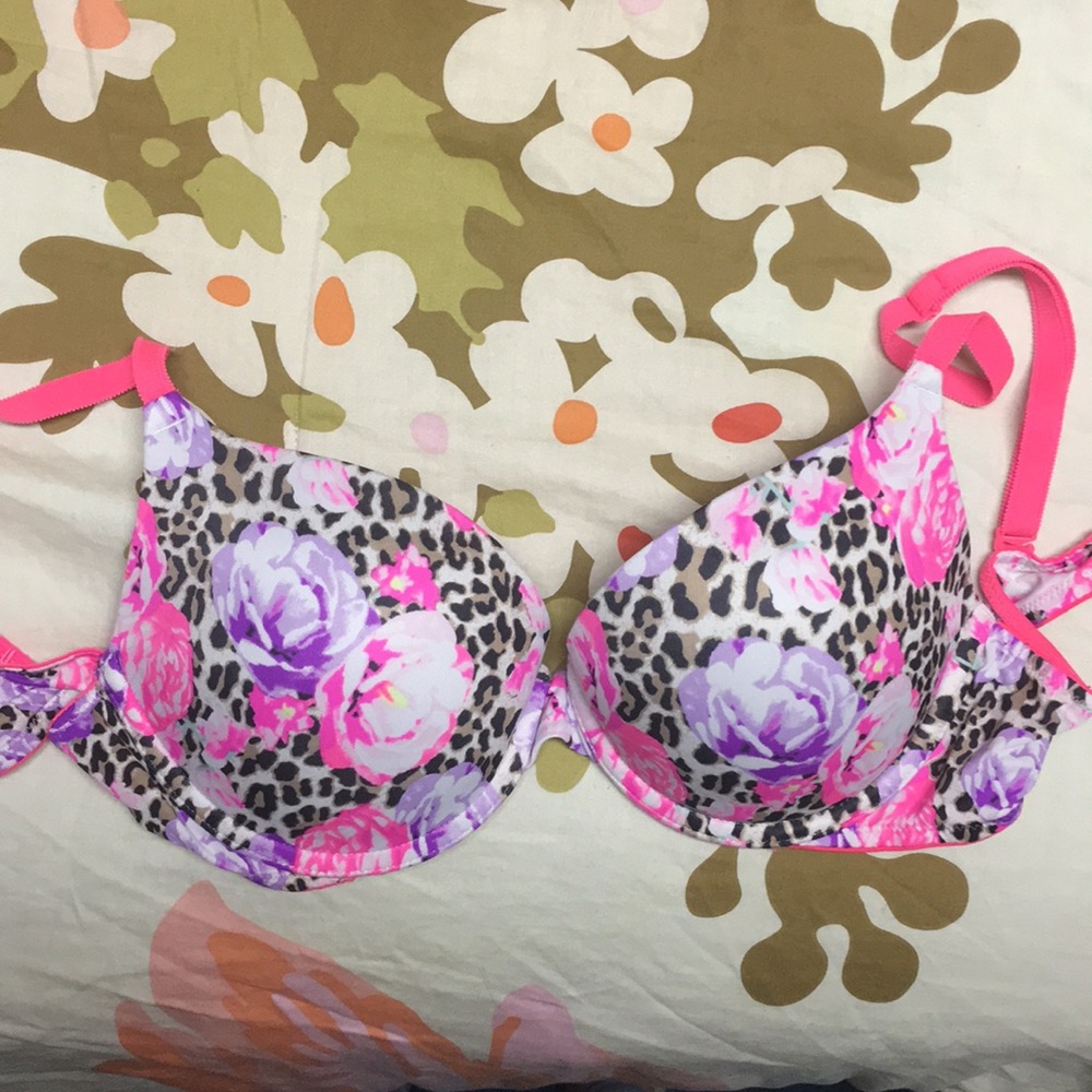 Cup bra-push up